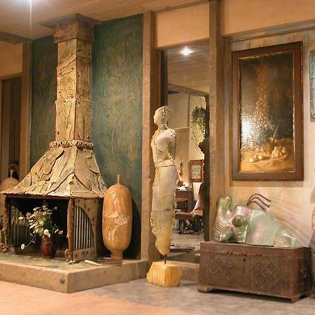 Artists Residence In Tbilisi ภายนอก รูปภาพ
