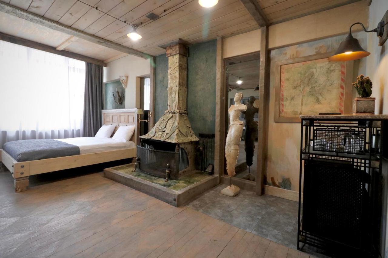 Artists Residence In Tbilisi ภายนอก รูปภาพ