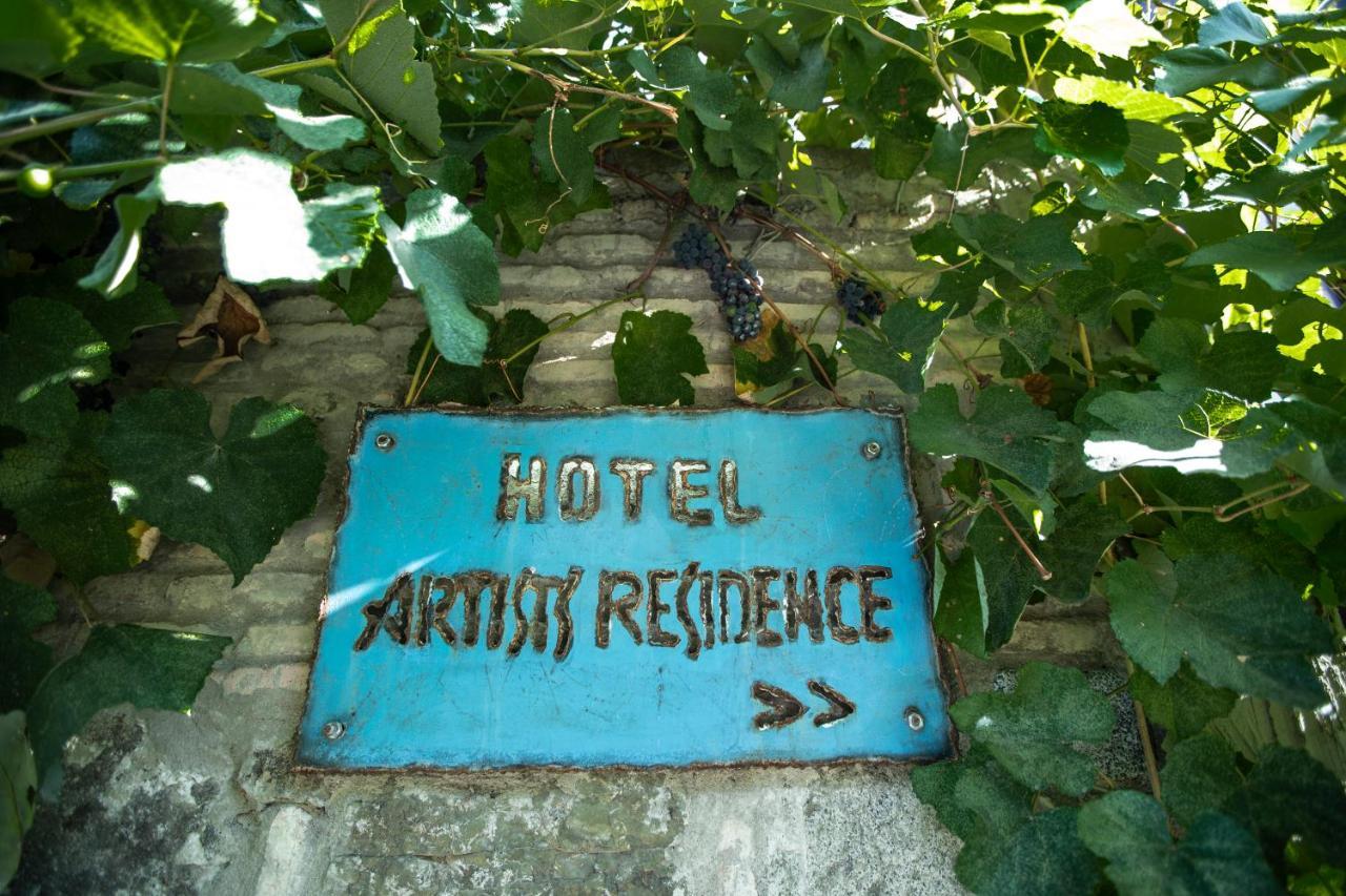 Artists Residence In Tbilisi ภายนอก รูปภาพ