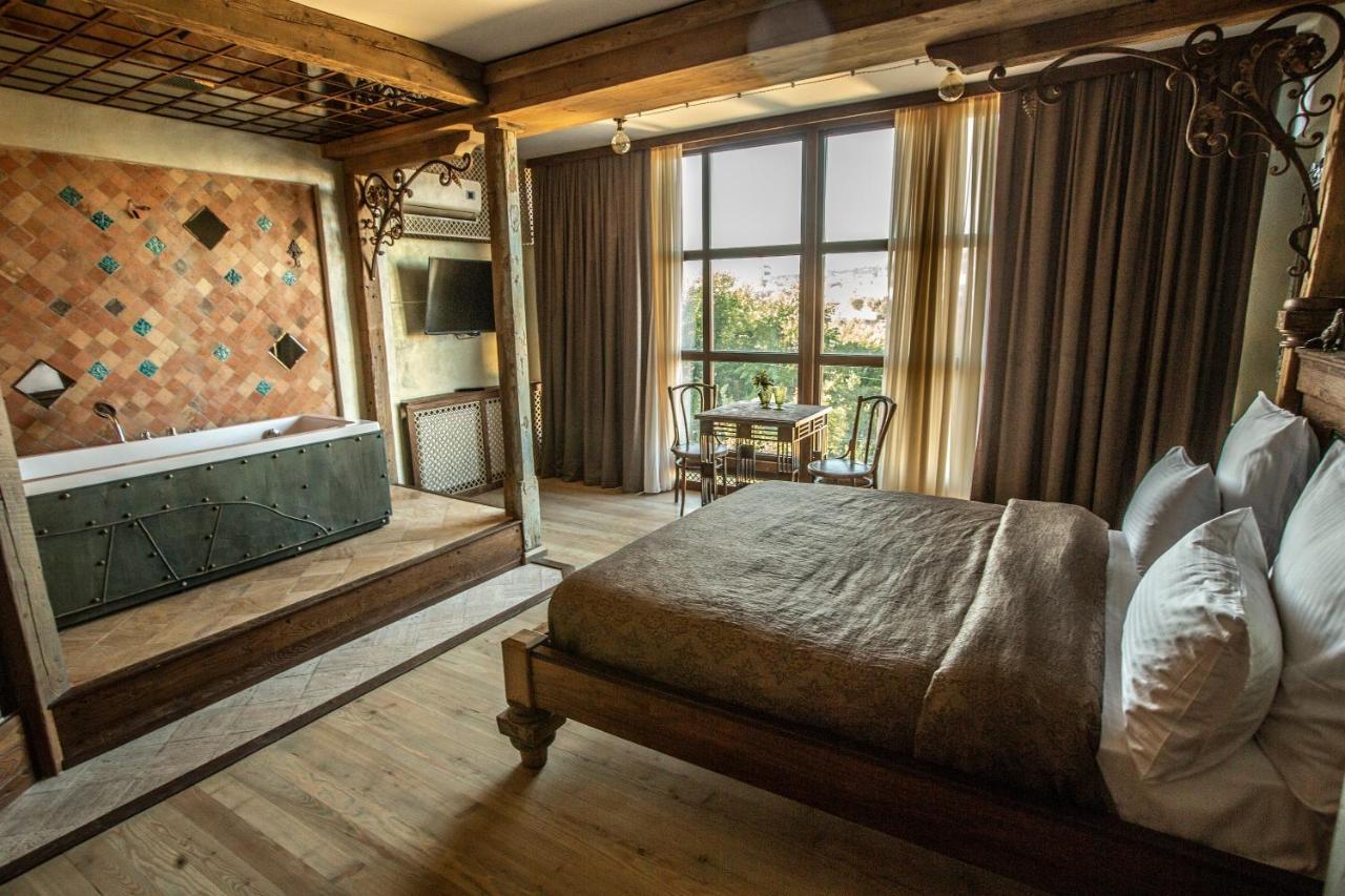 Artists Residence In Tbilisi ภายนอก รูปภาพ