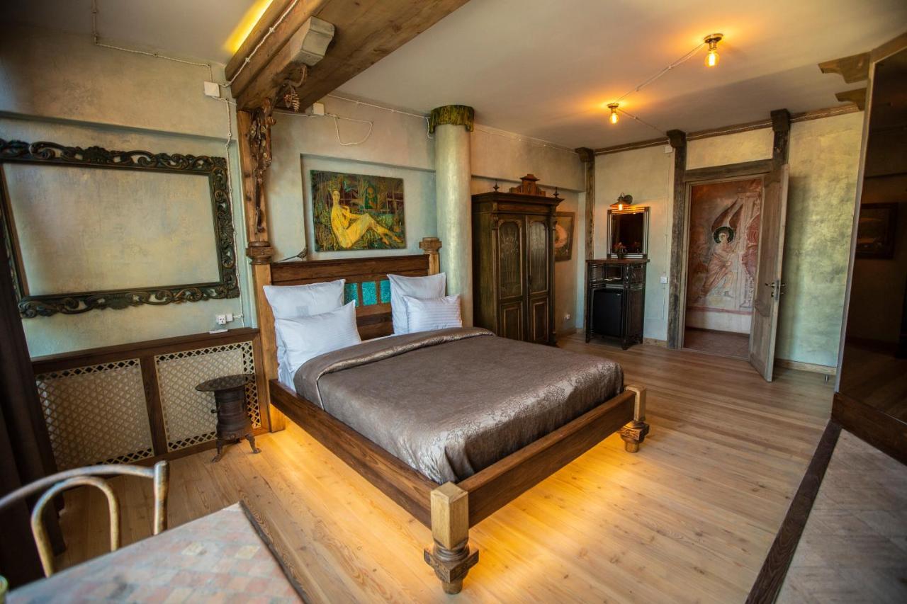 Artists Residence In Tbilisi ภายนอก รูปภาพ