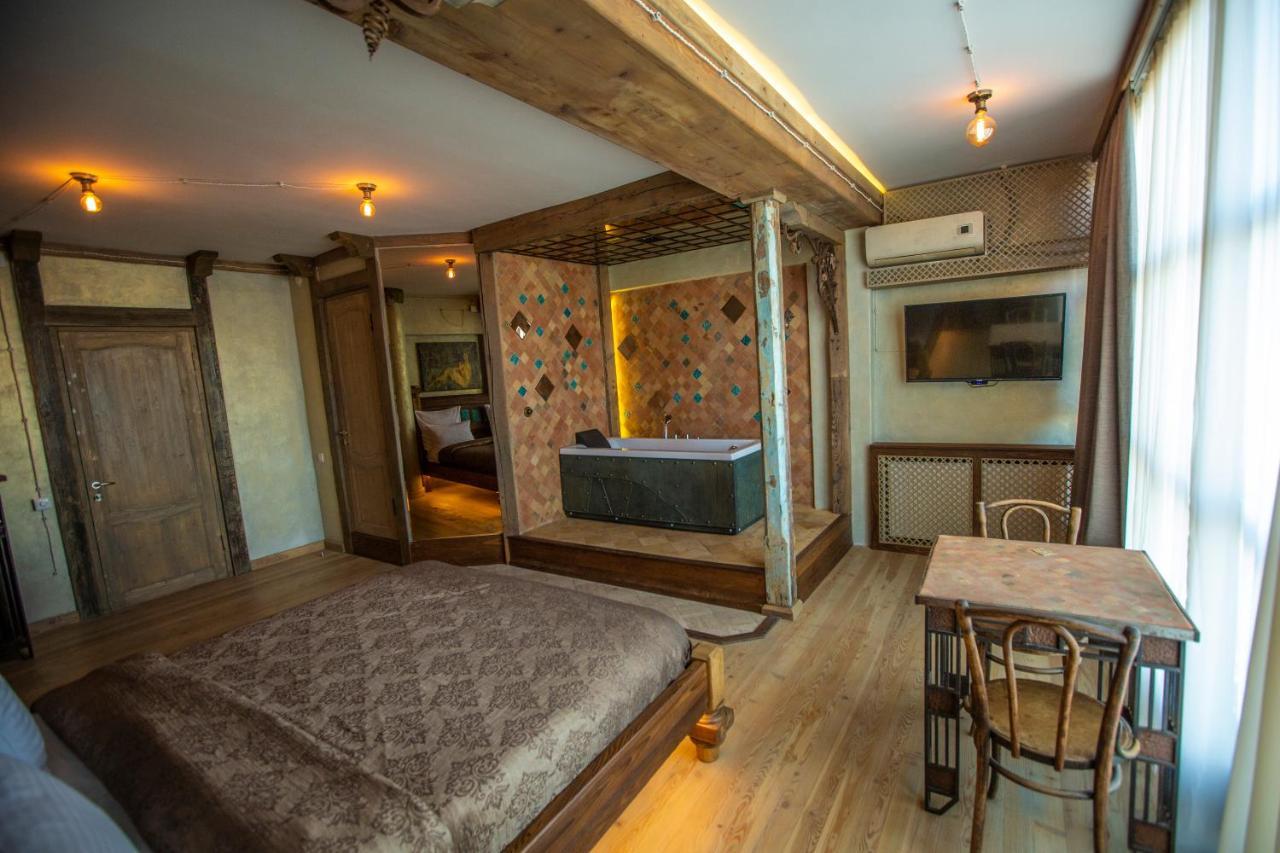 Artists Residence In Tbilisi ภายนอก รูปภาพ