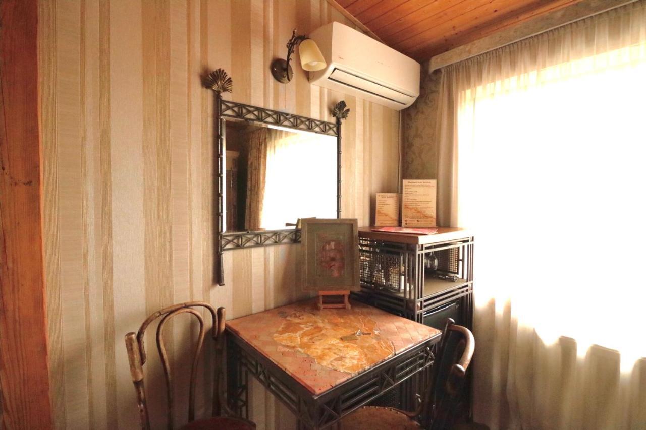 Artists Residence In Tbilisi ภายนอก รูปภาพ