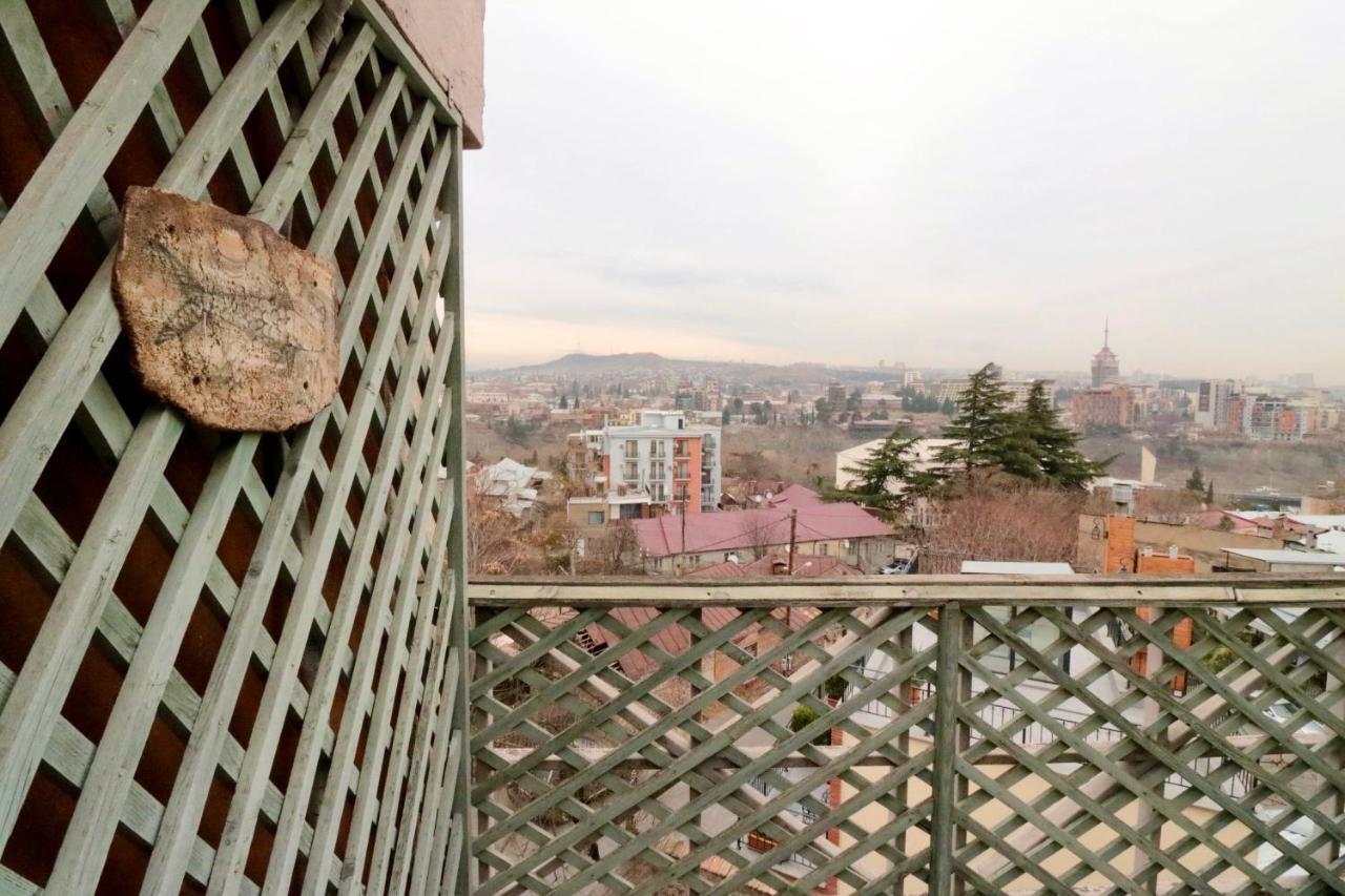Artists Residence In Tbilisi ภายนอก รูปภาพ